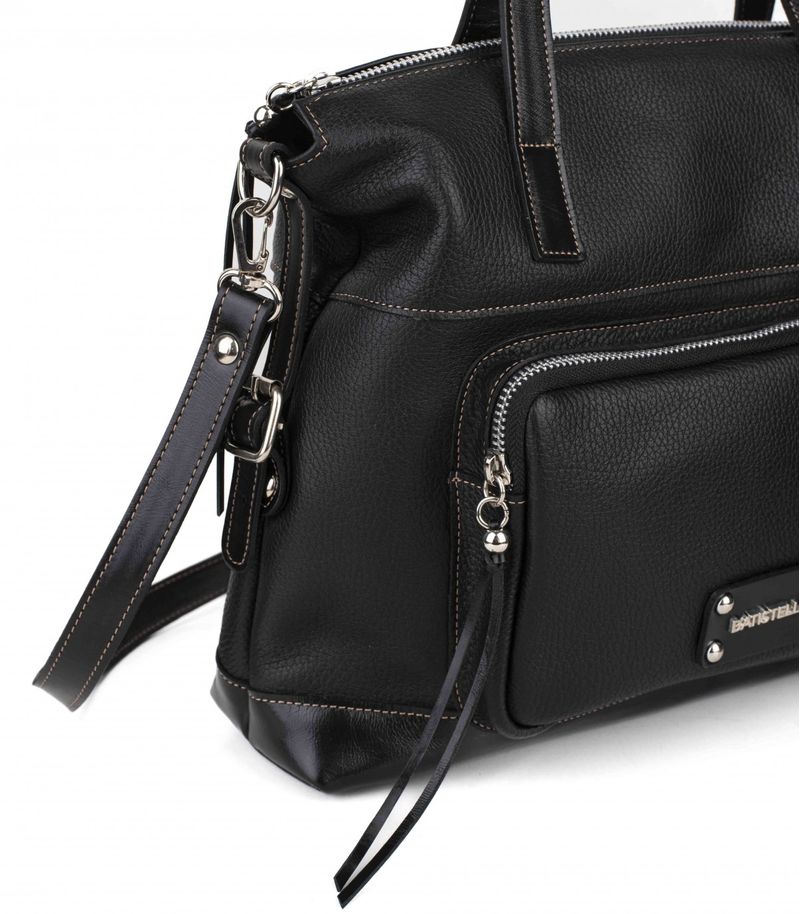 Cartera-clasica-en-cuero-negro.jpg