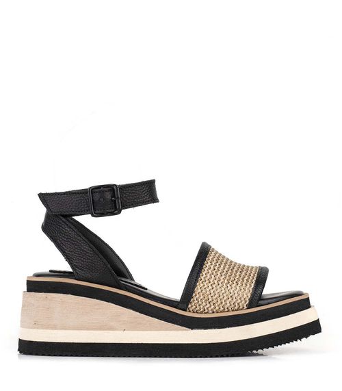 Sandalias taco chino de cuero negro y rafia