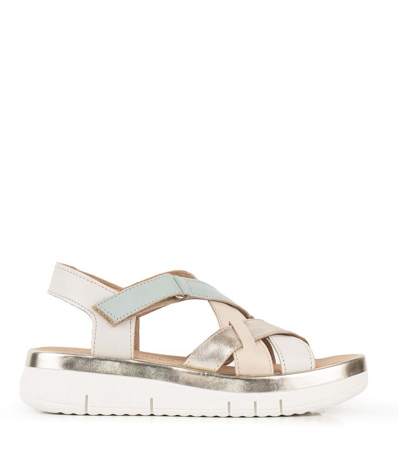 Sandalias--de-cuero-con-tiras-cruzadas-en-beige-combinado.jpg