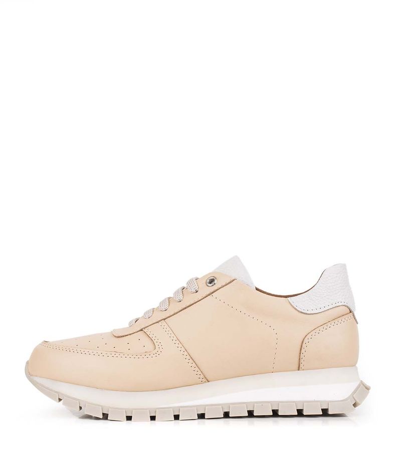 Zapatillas-urbanas-de-cuero-nude-combinado-con-blanco.jpg