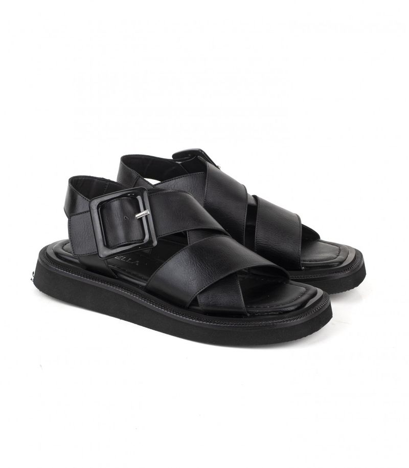 Sandalias-bajas-simil-cuero-en-negro-tira-cruzada.jpg