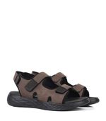 Sandalias-en-simil-cuero-chocolate-con-abrojo.jpg