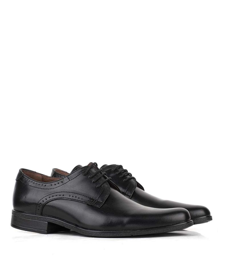 Zapatos-de-vestir-de-cuero-negro-acordonados.jpg