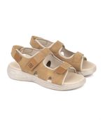 Sandalias-en-simil-cuero-camel-con-abrojo.jpg