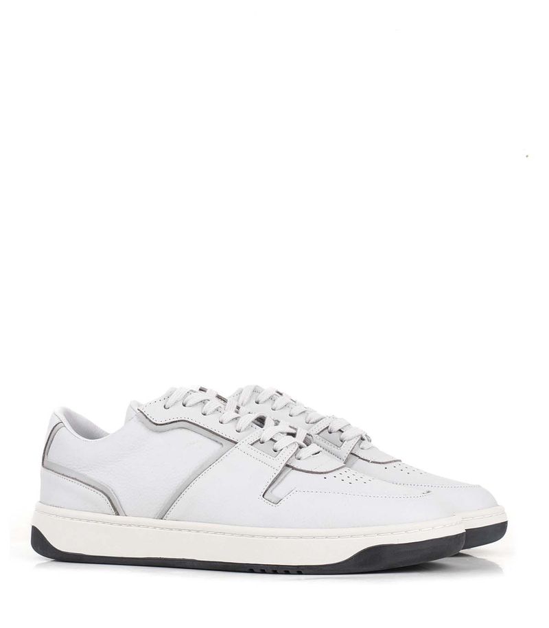 Zapatillas-estilo-tennis-de-cuero-en-gris.jpg