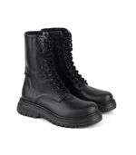Borcegos-urbanos-con-base-en-cuero-negro.jpg