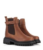 Botas-cortas-de-cuero-tabaco-con-hebilla..jpg