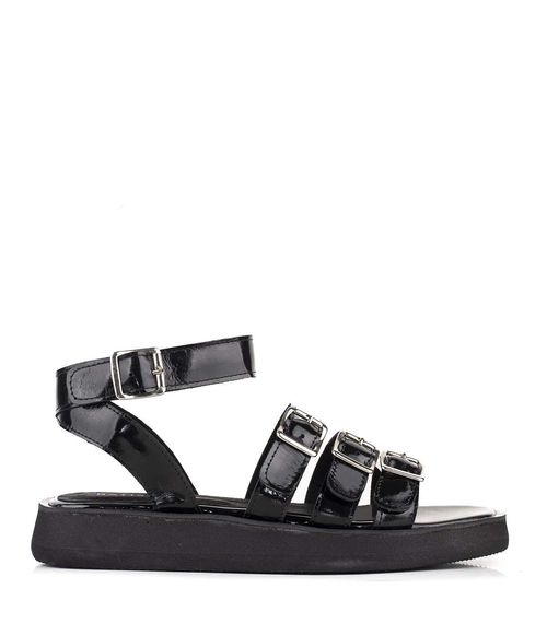 Sandalias bajas cintas con hebillas charol negro