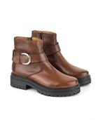Botas-cortas-de-cuero-cogñac-con-cierre.jpg