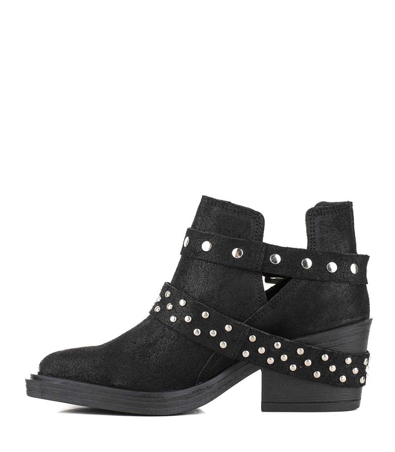 Botinetas-bajas-con-tira-en-cuero-engrasado-negro.jpg