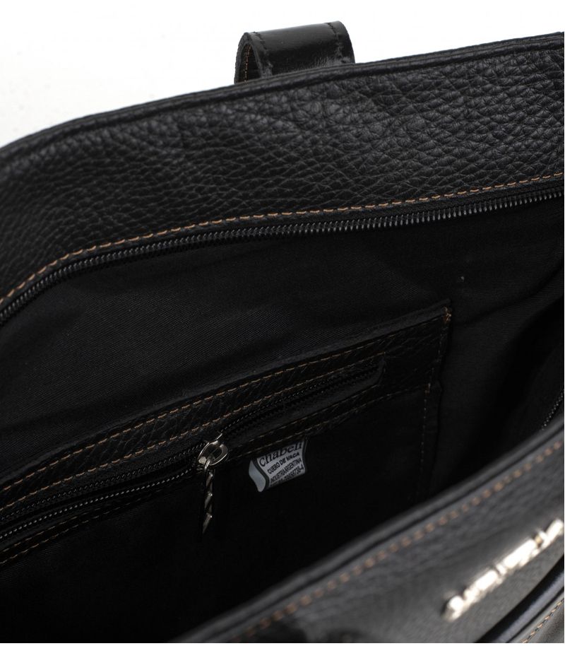 Maxi-cartera-de-cuero-en-negro.jpg
