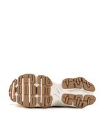 Zapatilla-de-cuero-estilo-chunky-en-natural-y-suela.jpg