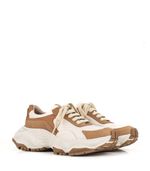 Zapatilla-de-cuero-estilo-chunky-en-natural-y-suela.jpg