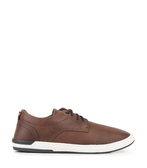 Zapatillas urbanas símil cuero en caramelo combinado