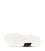 Zapatillas-urbanas-en-simil-cuero-blanco-con-detalles-en-tela.jpg