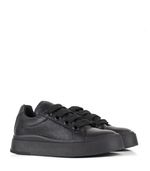 Zapatillas-urbanas-clasicas-de-cuero-negro.jpg
