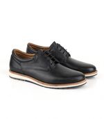 Zapatos-urbanos-en-cuero-negro-con-cordones.jpg