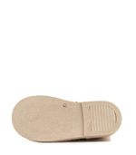 Botas-cortas-en-cuero-maiz-con-flor.jpg