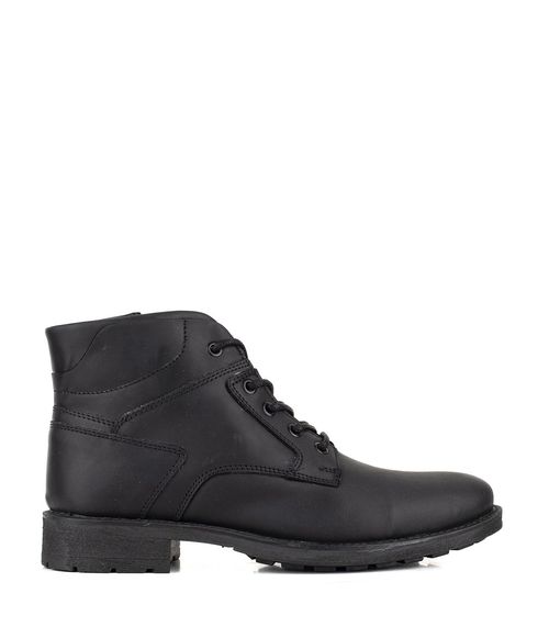 Borcego en cuero negro con cordones y cierre lateral