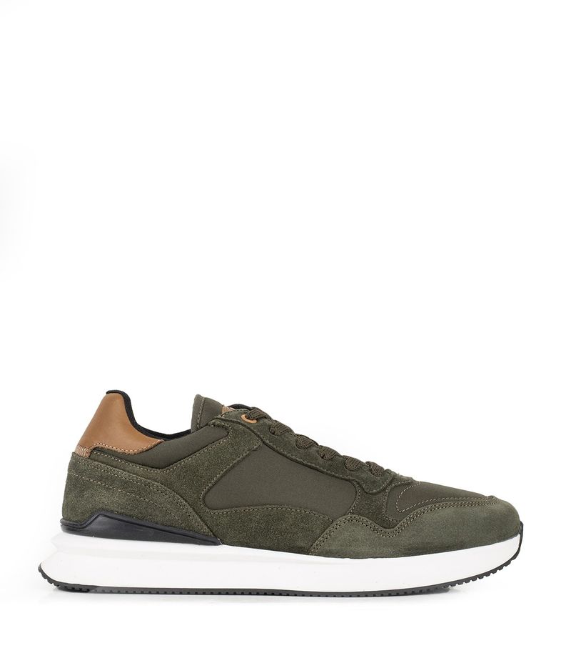 Zapatilla-urbanas-de-gamuza-y-tela-en-verde.jpg