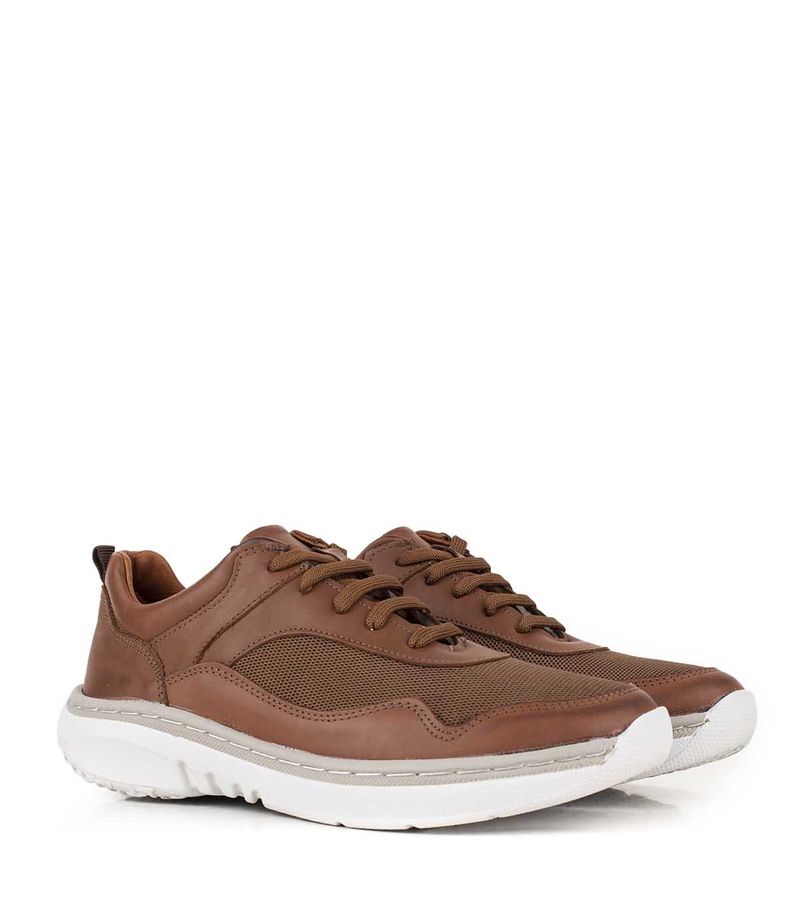 Zapatillas-urbanas-suela-en-cuero-y-tela-con-base-cosida.jpg