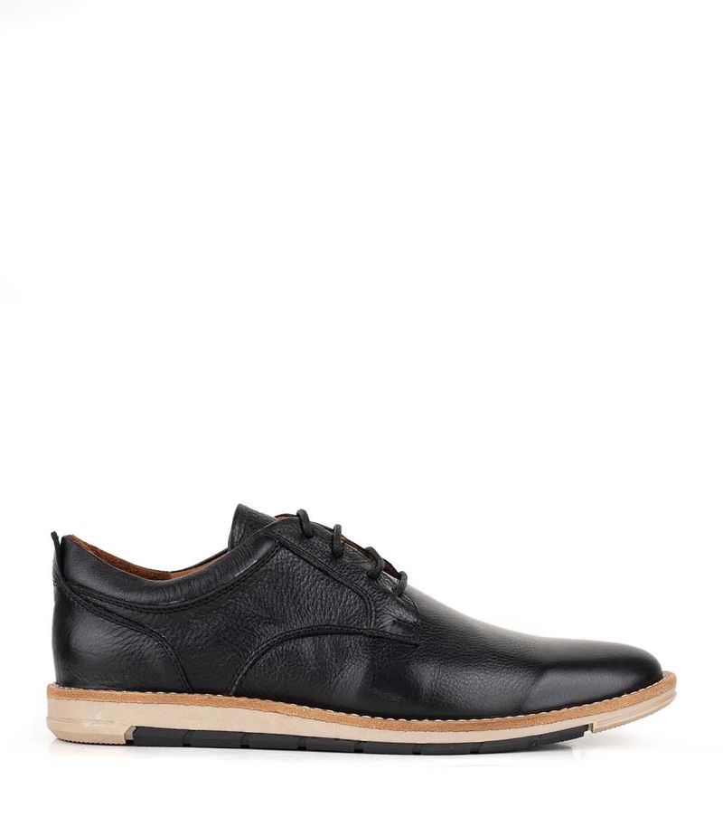 Zapatos-urbanos-de-cuero-negro-con-base-de-goma.jpg