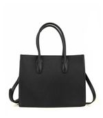 Cartera-elegante-simil-cuero-negro-con-aplique-dorado.jpg