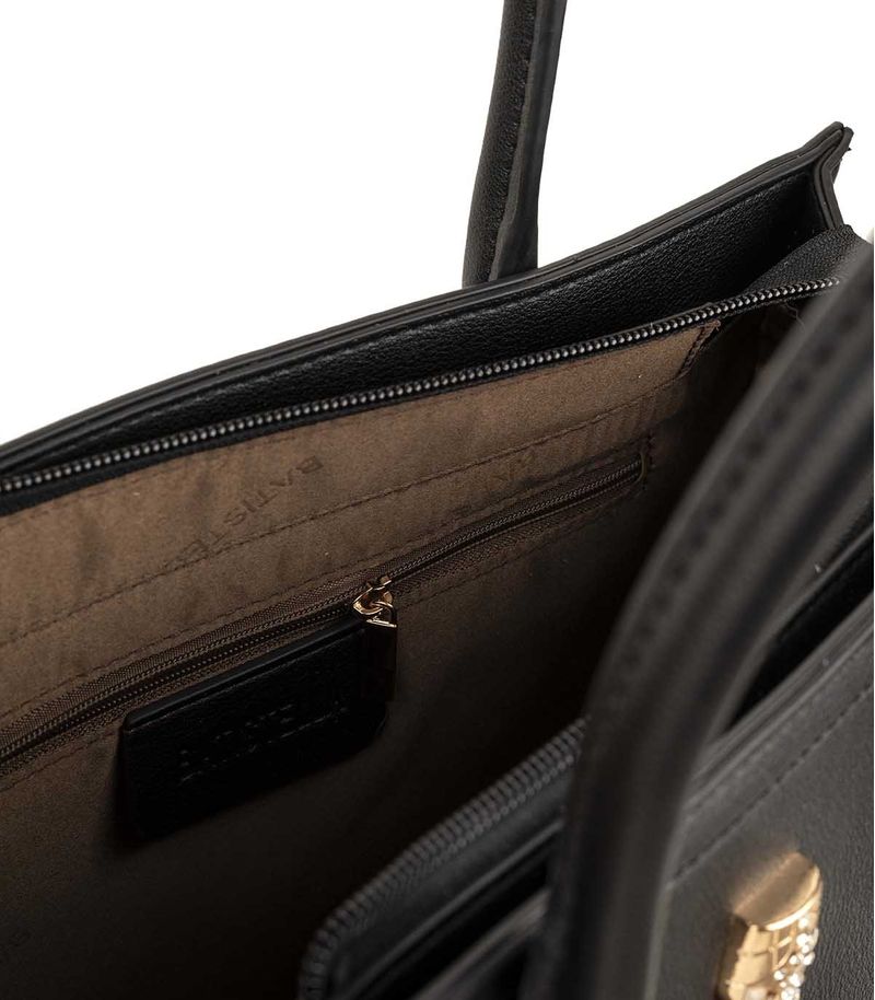 Cartera-elegante-simil-cuero-negro-con-aplique-dorado.jpg