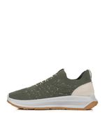 Zapatilla-casual-en-tela-verde-militar-con-base-de-goma.jpg