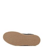 Zapatillas-urbanas-de-cuero-negro-con-base-marron.jpg