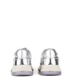 Zapatillas-urbanas-simil-cuero-plata-metalizado.jpg