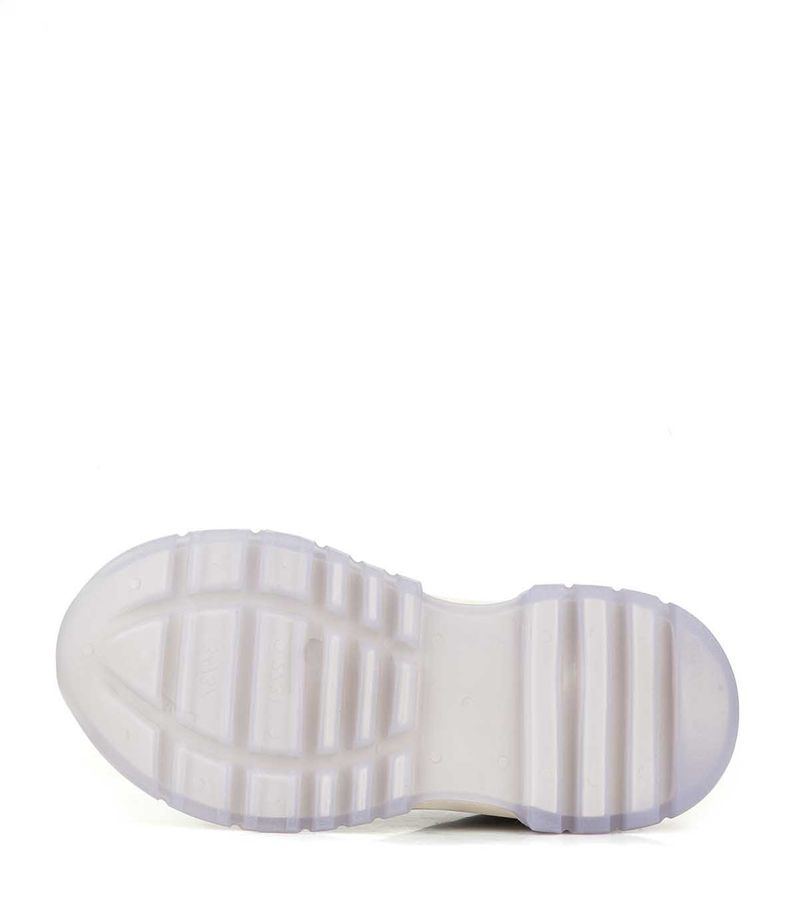 Zapatillas-urbanas-simil-cuero-plata-metalizado.jpg