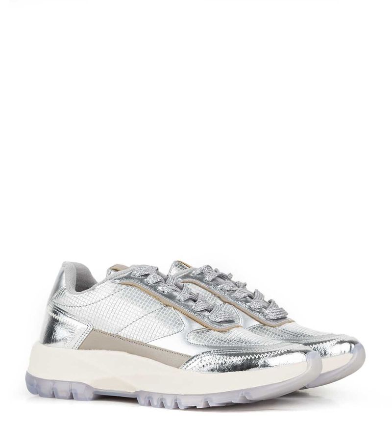 Zapatillas-urbanas-simil-cuero-plata-metalizado.jpg