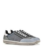 Zapatillas-urbanas-de-tela-negra-combinada.jpg