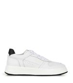 Zapatillas-urbanas-de-cuero-blanco.jpg