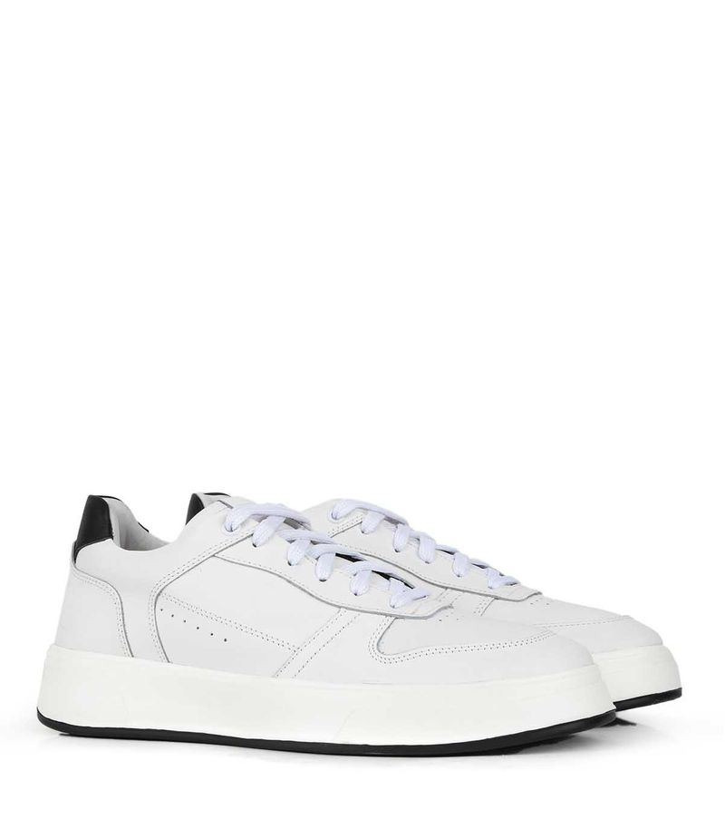 Zapatillas-urbanas-de-cuero-blanco.jpg