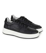 Zapatillas-urbanas-de-cuero-negro.jpg