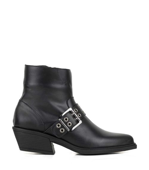 Botas texanas en cuero negro con tachas y hebilla