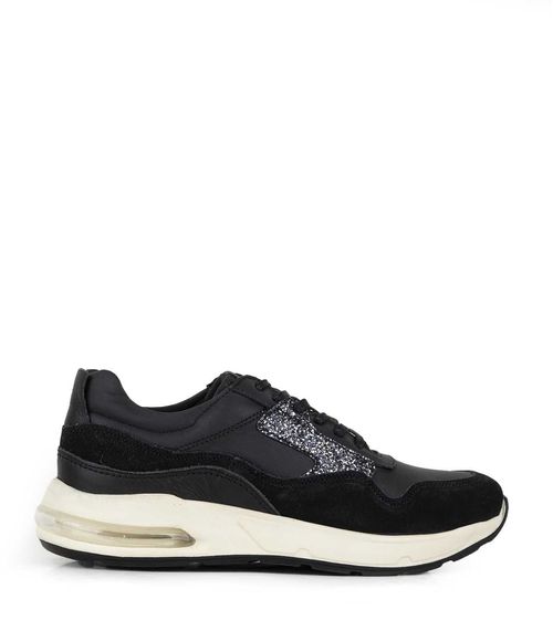 Zapatillas urbanas de cuero y gamuza negra con cámara de aire