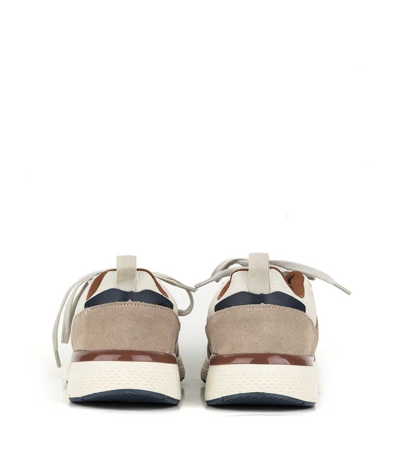 Zapatillas-urbanas-con-recortes-de-simil-en-natural.jpg