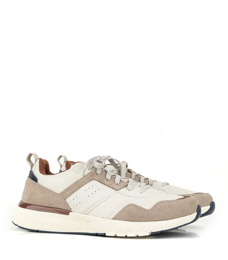 Zapatillas-urbanas-con-recortes-de-simil-en-natural.jpg
