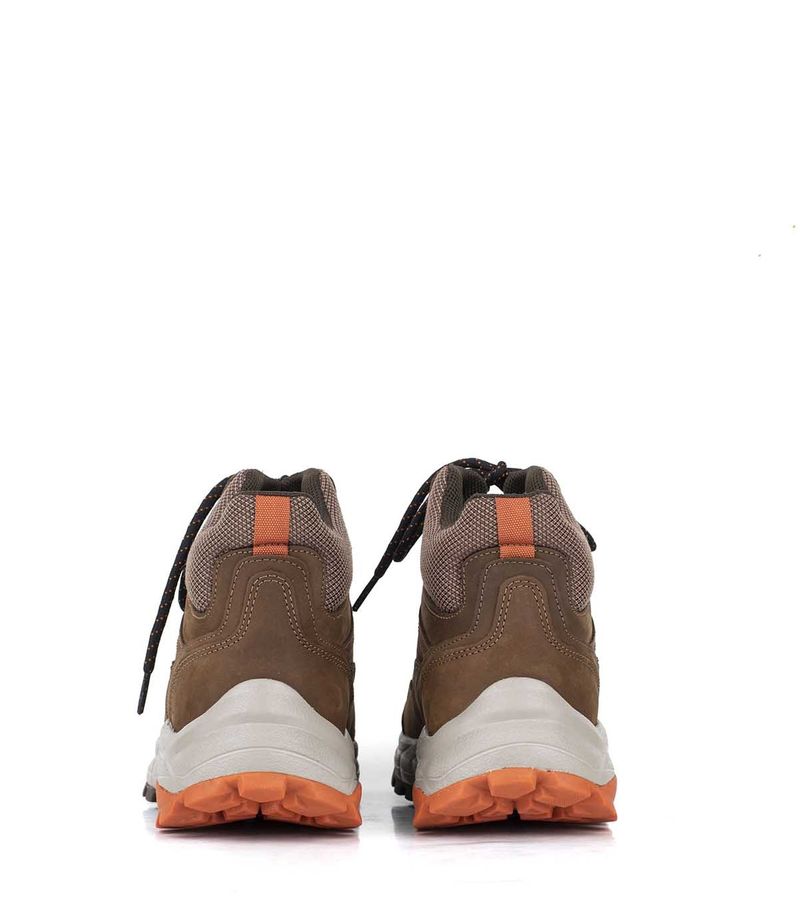 Zapatilla-botita-trekking-en-cuero-marron.jpg