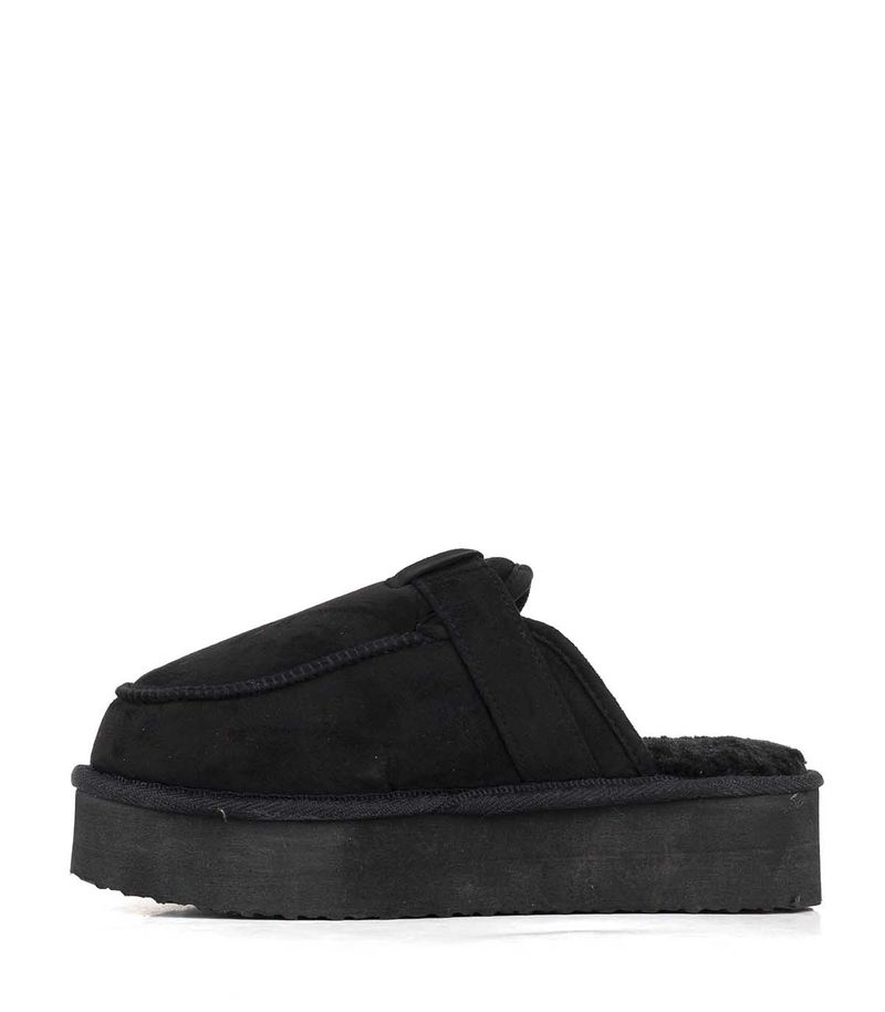 Pantuflas-de-gamuza-en-negro.jpg