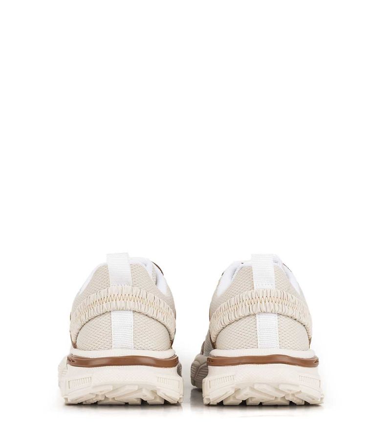Zapatillas-urbanas-en-simil-cuero-y-tela-caramelo.jpg
