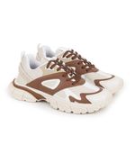 Zapatillas-urbanas-en-simil-cuero-y-tela-caramelo.jpg