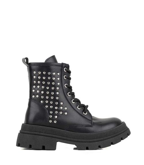 Borcego negro de niña con tachas y base chunky