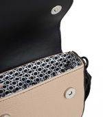 Mini-bandolera-de-simil-negro-nude.jpg