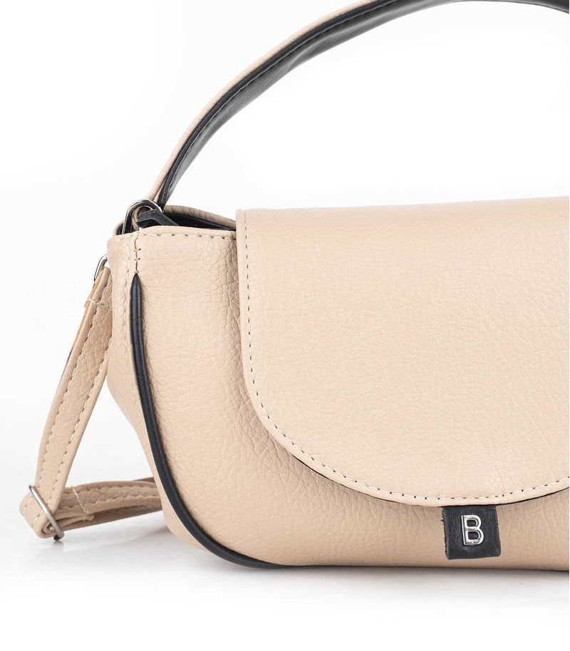 Cartera-beige-combinada-de-simil-cuero-con-solapa.jpg