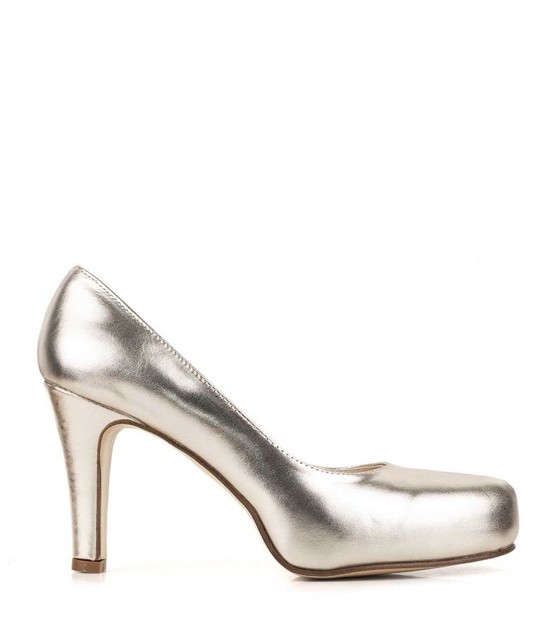 Stilettos-clasicos-en-metalizado-platino.jpg