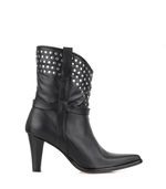 Bota-texana-de-cuero-en-negro-con-tachas.jpg